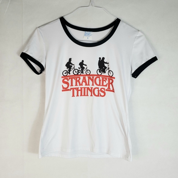 Stranger things tshirt - Picture 2 of 5